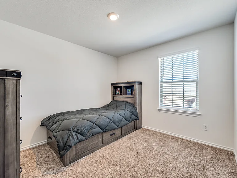 808 Fueller Dr — Photo 22