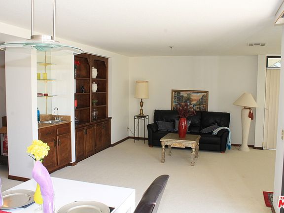 5th image of 880 W 1st St APT 806