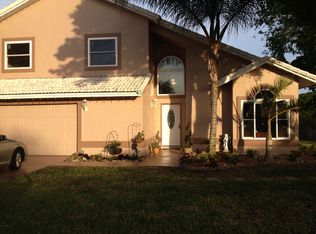 2560 Palm Lake Dr, Merritt Island, FL 32952