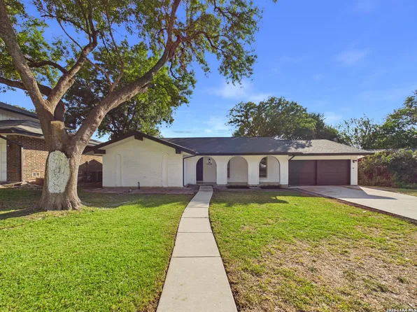 6426 HANDSOME LAKE DR, Leon Valley, TX 78238