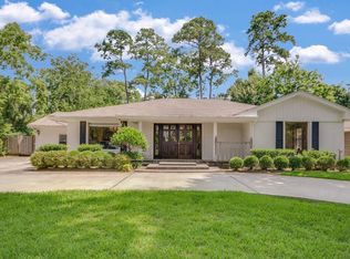 11634 Green Oaks St, Houston, TX 77024