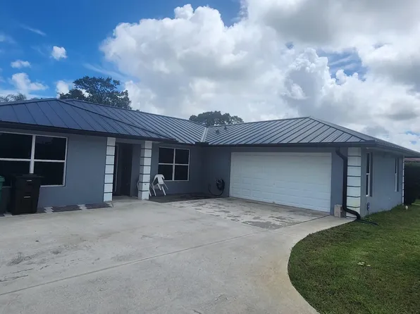 473 NE Mainsail Street, Port St Lucie, FL 34983