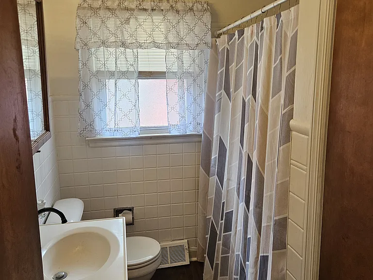 509 Wayne Dr — Photo 12