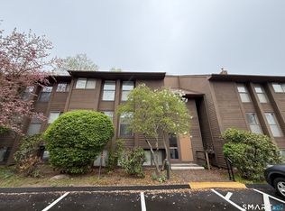 Currier Ridge, Hamden, CT 06514