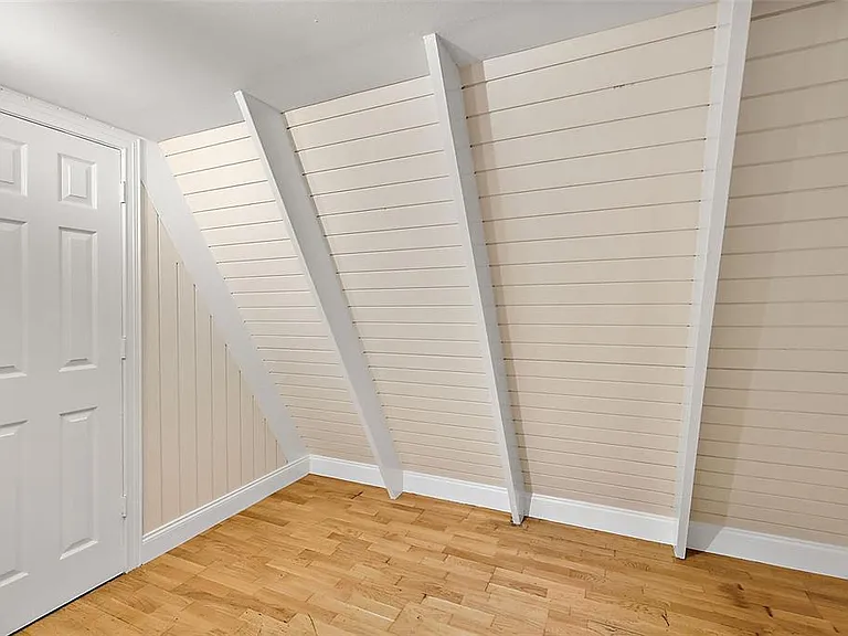 507 Lakeshore Dr — Photo 24