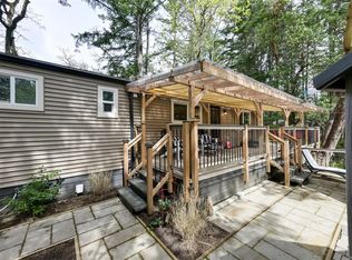 2500 Florence Lake Rd #17, Langford, BC V9B4H2