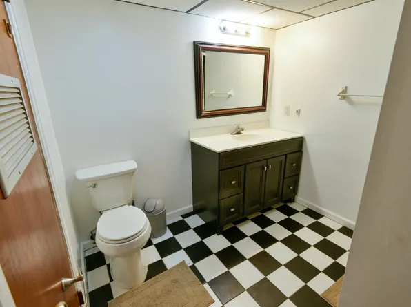 108 West 42nd Street image 15 of 21