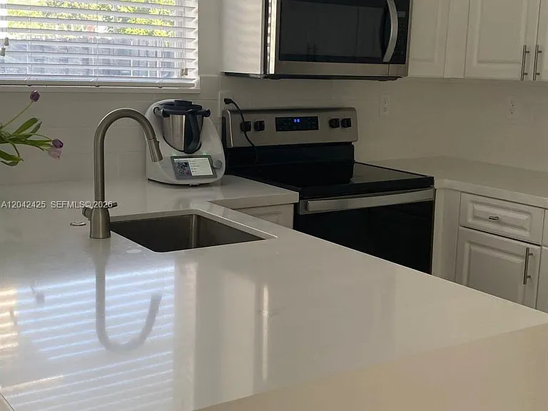 5245 NW 112th Ave #8 — Photo 17