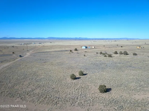 085C W Malapai Rd, Paulden, AZ 86334
