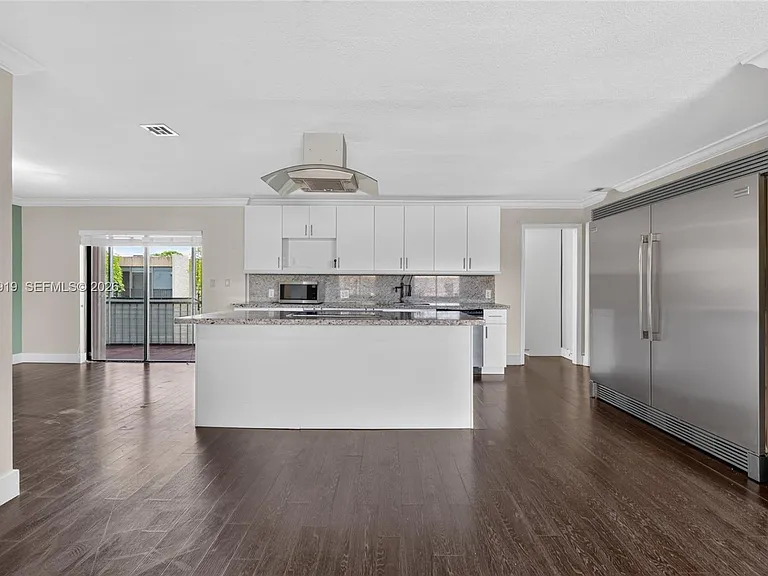 8401 SW 107th Ave #316E — Photo 4