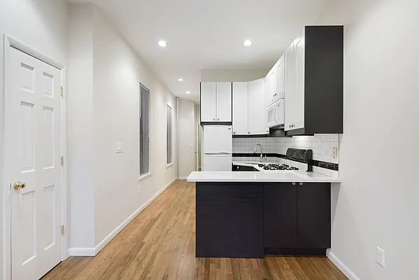 Rented by Town Residential | media 17