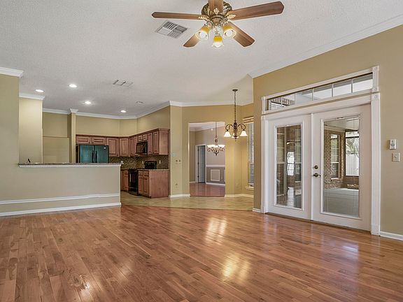 5th image of 11948 Elizabeth Ann Ct