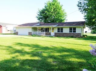 1782 E Freeland Rd, Freeland, MI 48623