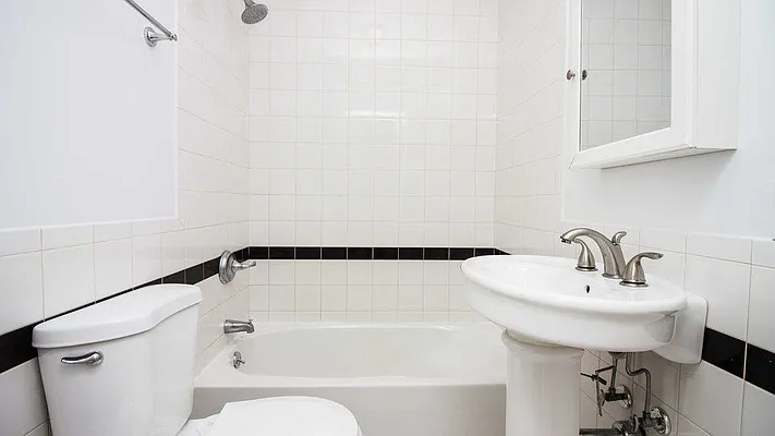 Rented by Nooklyn NYC LLC | media 3