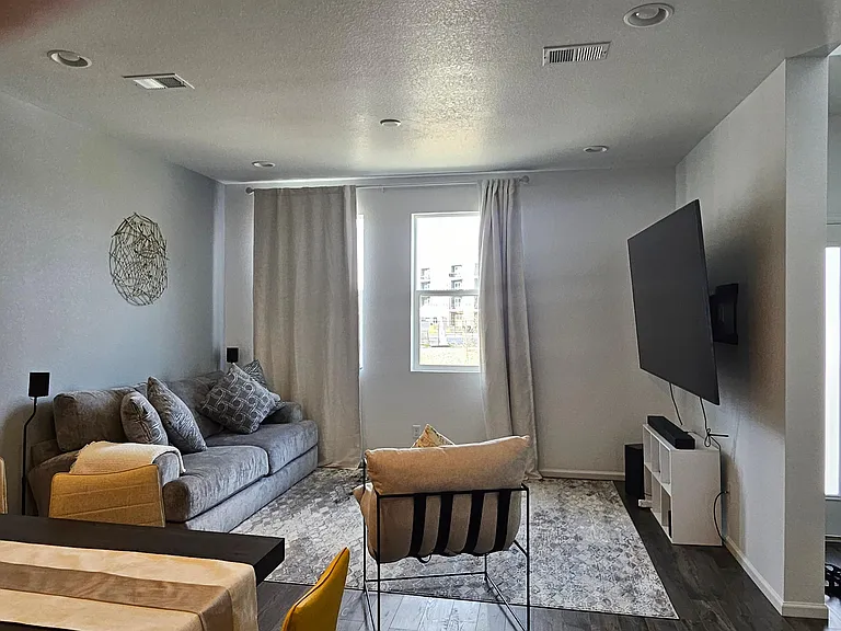 18859 E 66th Ave — Photo 6