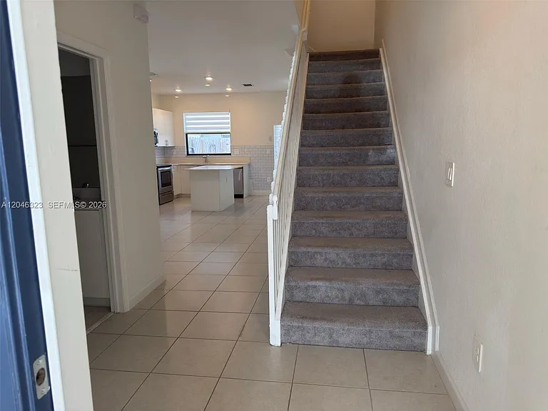 11879 SW 247th Ter #2A — Photo 3