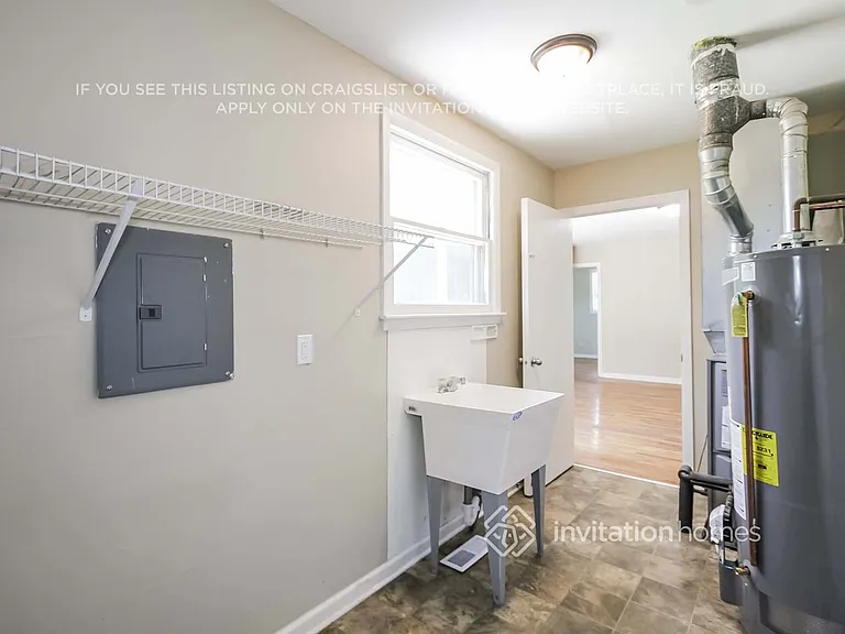 2401 Birch Ln — Photo 14