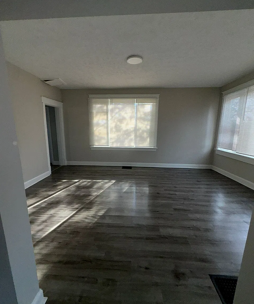 2815 Montana Ave — Photo 3