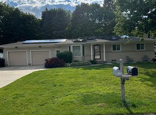 7351 Lupine Ave, Jenison, MI 49428