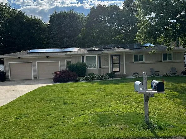 7351 Lupine Ave, Jenison, MI 49428