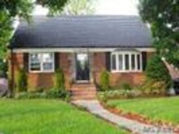 592 Newton Ave