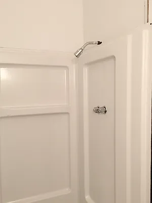 Rented by Warren T Real Estate Corp. | media 2