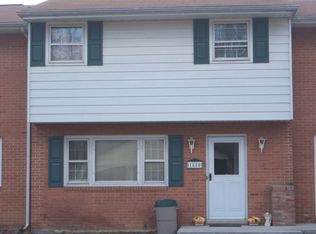 1850 Leafmore Rd, Chambersburg, PA 17202