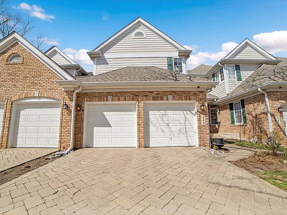 2nd image of 444 Parkview Ct