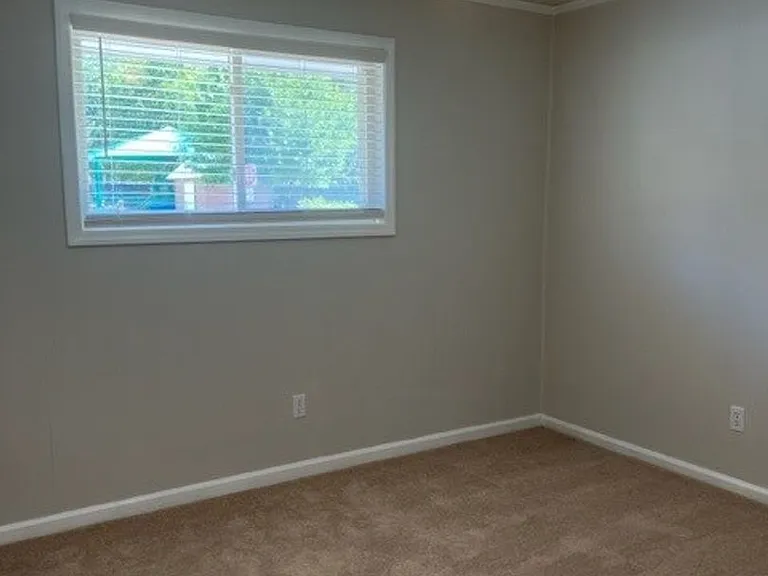 114 Bim St — Photo 9