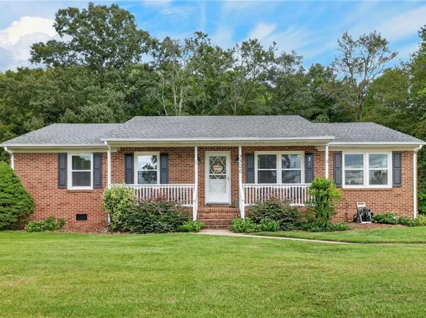 3300 Matoaka Rd, Suffolk, VA 23434