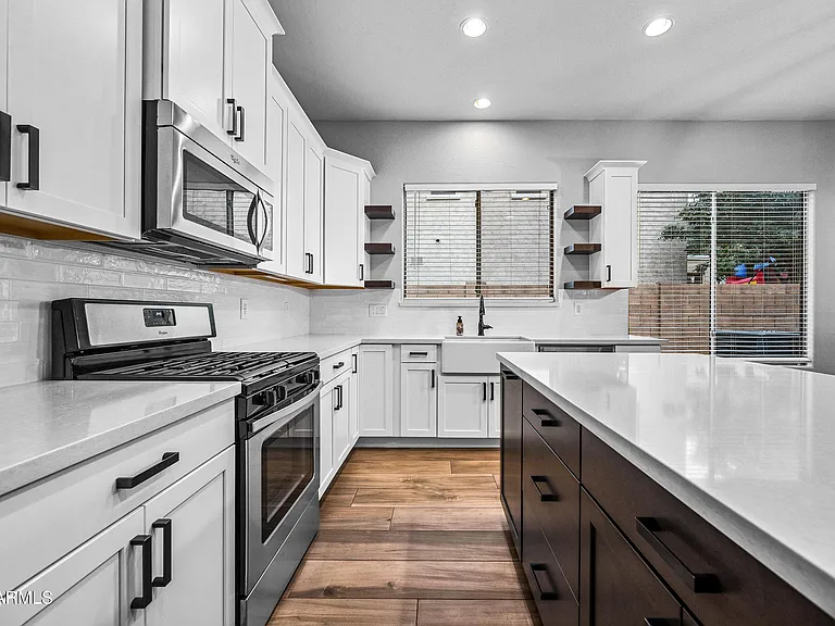 4231 E Marshall Ave — Photo 12