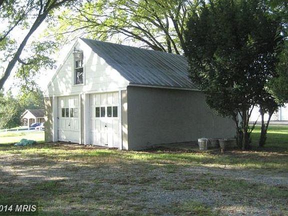 Large 2 car detached garage
