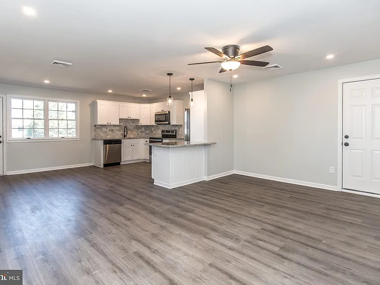 30 Primrose Ln — Photo 17