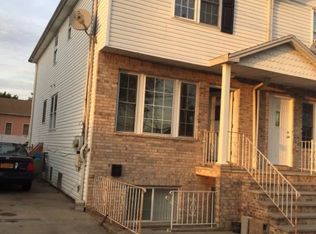 17 Gloria Ct #1, Staten Island, NY 10302