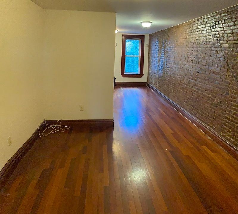 1st image of 1091 2nd Ave #2A