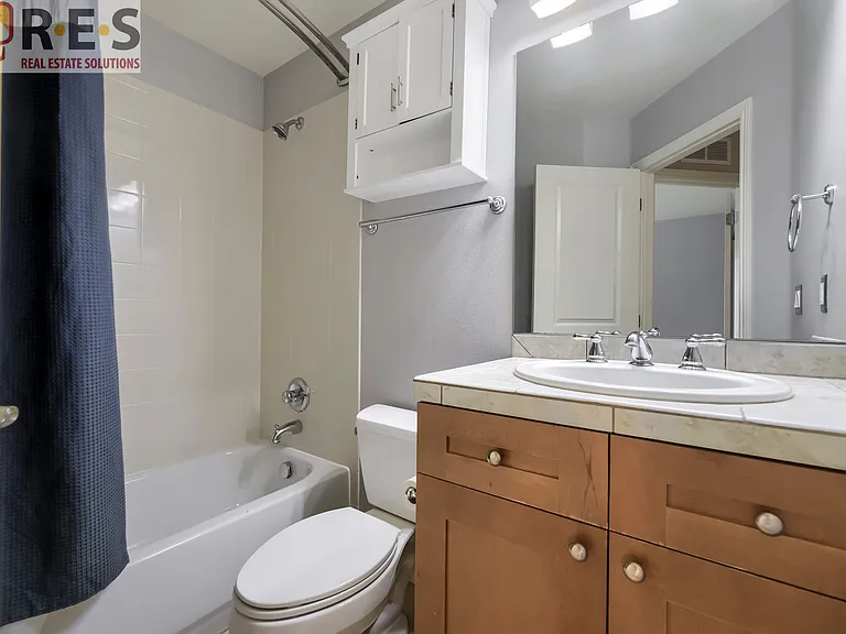 150 S Harrison St #107 — Photo 11
