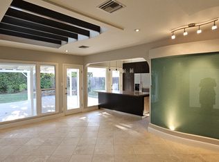 4947 Doman Ave, Tarzana, CA 91356