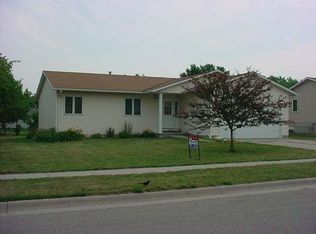 602 Samson St, Roland, IA 50236