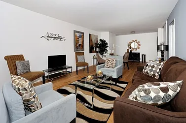 Rented by Eisenberg Exclusives