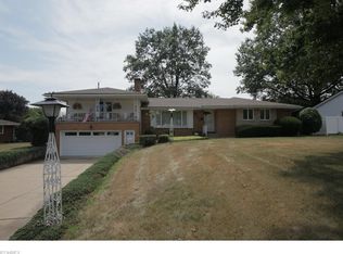 4485 Woodridge Dr, Austintown, OH
