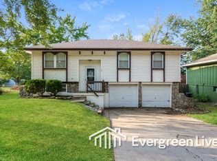 107 Brentwood Dr, Belton, MO 64012