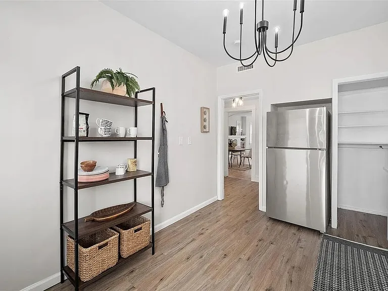 4921 Finkman St #2F — Photo 10