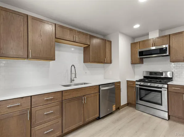 3800 Academy St, Dearborn, MI 48124