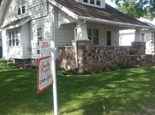 1717 W 2nd St, Dixon, IL 61021