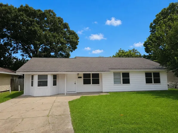 2914 Tarpey Ave, Texas City, TX 77590