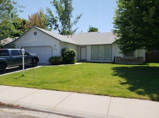 3661 E Congressional Dr, Meridian, ID 83642