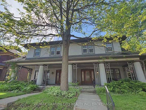 2nd image of 5 College St #2