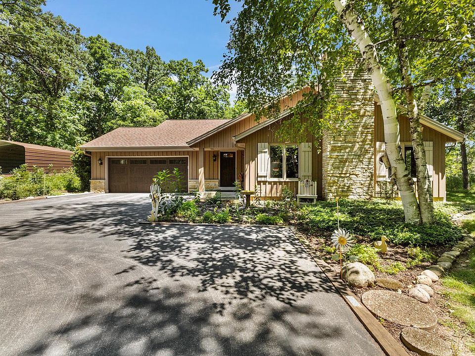 1st image of W342S4510 Moraine Hills DRIVE