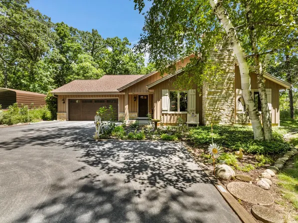 W342S4510 Moraine Hills DRIVE, Dousman, WI 53118