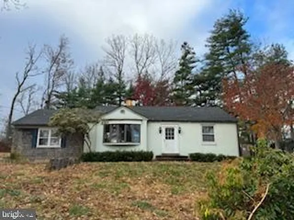 2036 Shreeveley Ln, Finksburg, MD 21048